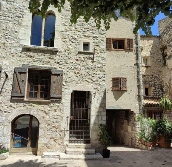مبيت وإفطار Chambre D Hôtes Les Tomettes