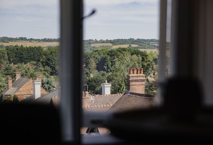 בית מלון כפרי The George & Dragon