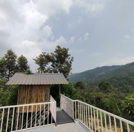 펜션 Calvary Mount Chemmassery Resort