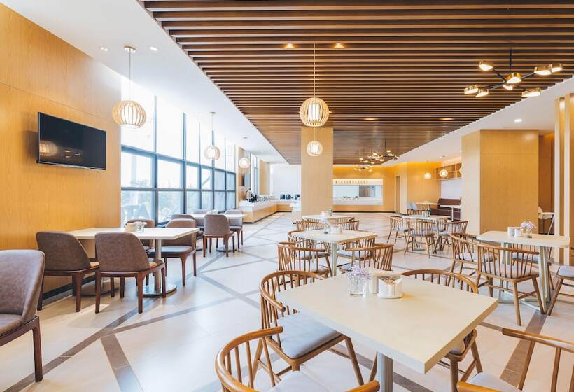فندق Atour Light Xiamen Railway Station