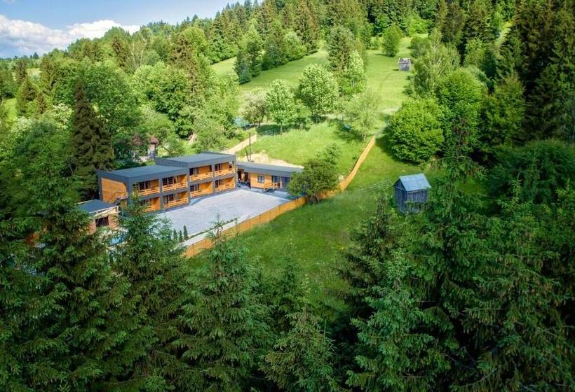 تختخواب و صبحانه Casa Izvorul Negru Moisei