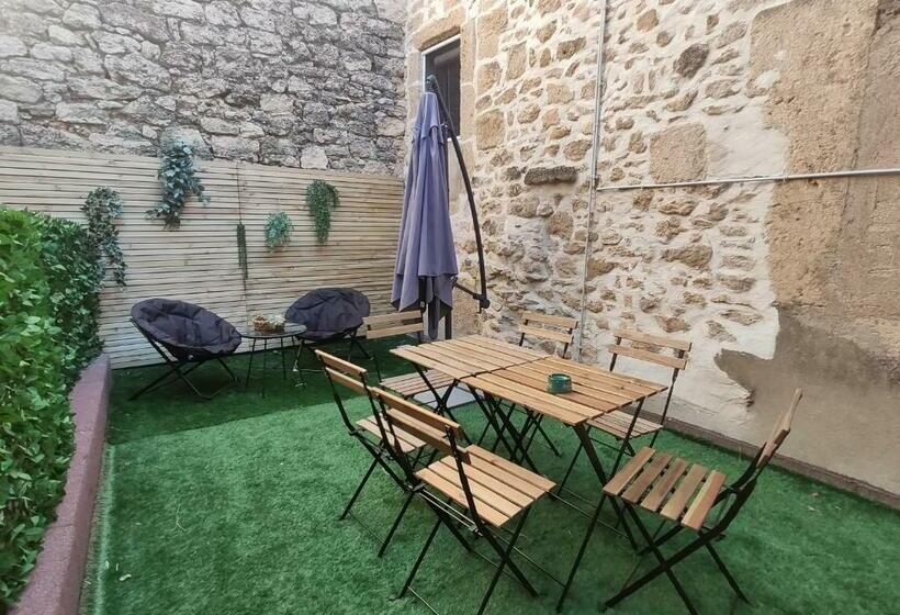 Chez Léon Clim & Patio Appart Loupian Centre