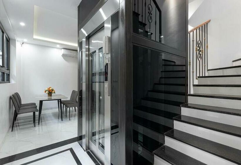 Ami House 1