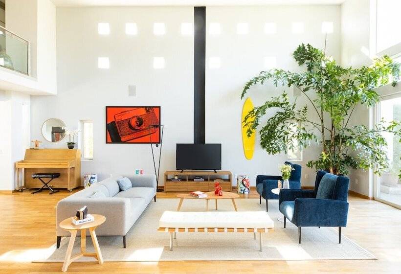 Beachcomber By Avantstay Elegant Modern Estate W Pool Hot Tub Outdoor Dining