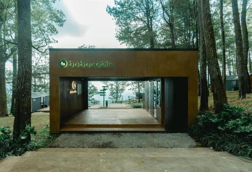 リゾートホテル Bobocabin Coban Rondo, Malang