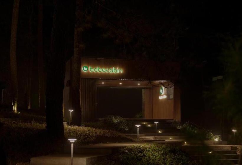 リゾートホテル Bobocabin Coban Rondo, Malang