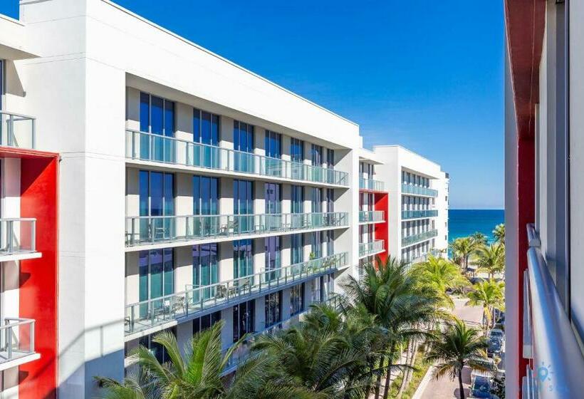 هاستل Hollywood Beach Broad Walk   Pool   Gym & Hot Tub