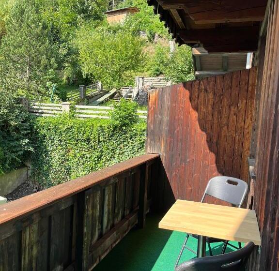 Bed and Breakfast Pension Steiner, Matrei Am Brenner !!no Late Check In,no Breakfast!!