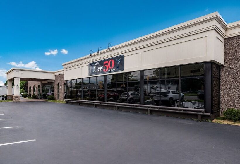 هتل Glengarry Extended Stays