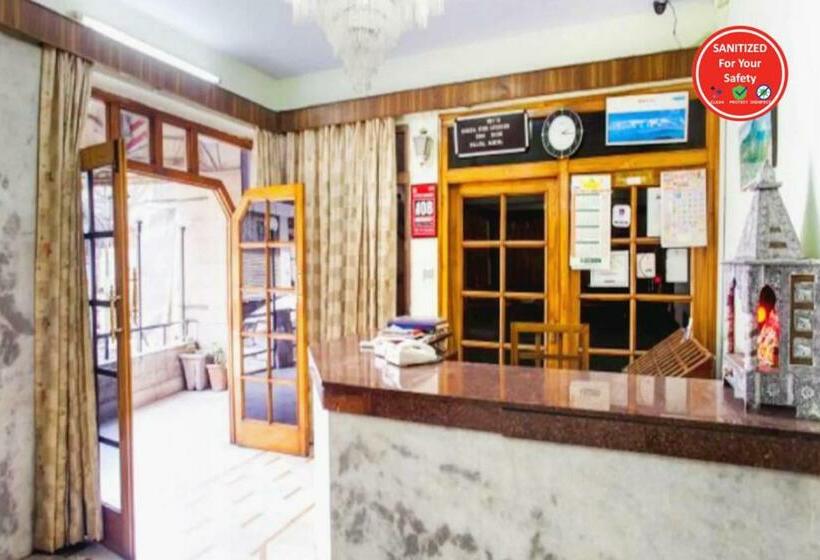 فندق Goroomgo Radha Continental Nainital