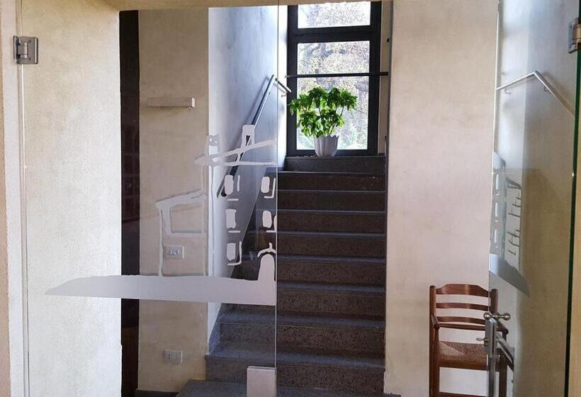 ホテル Locanda Monte Pimpio