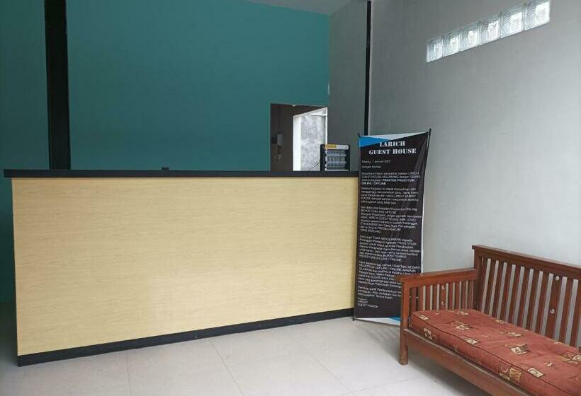 Отель Reddoorz Near Stasiun Batang