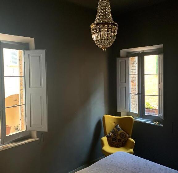 پانسیون Casa Valeria   Guest House Centro Storico