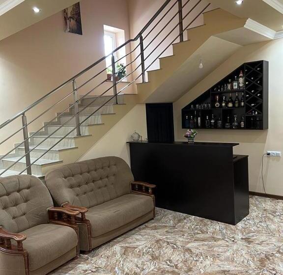 Пансион Meghratun Guest House / мегратун гостевой дом / մեղրատուն հյուրատուն