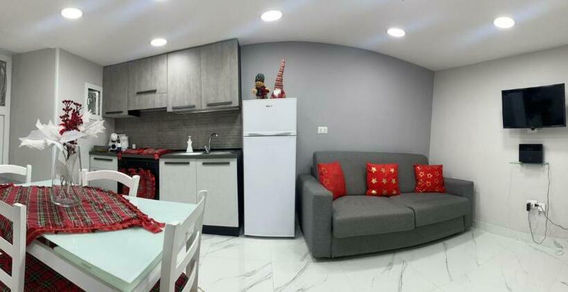 تختخواب و صبحانه House Nancy