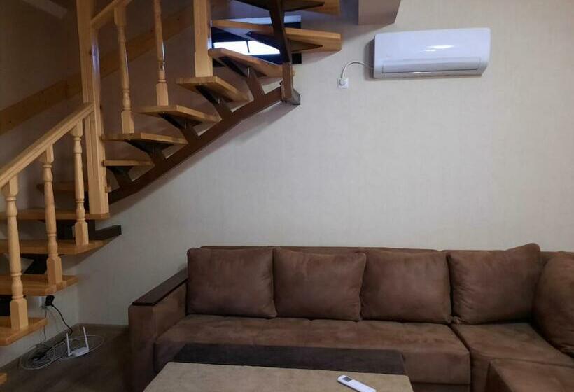 Bed and Breakfast Tumanyan S House