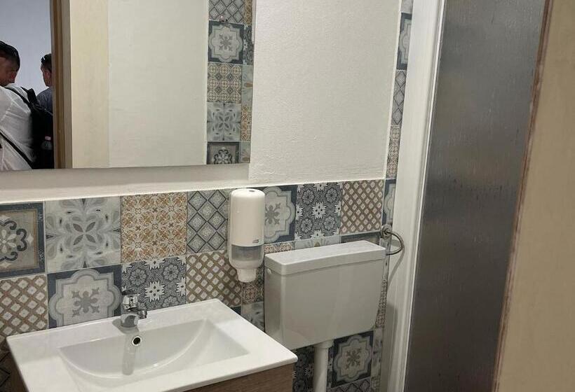 هتل El Pavino Agriturismo Ristorante Pizzeria Alloggi