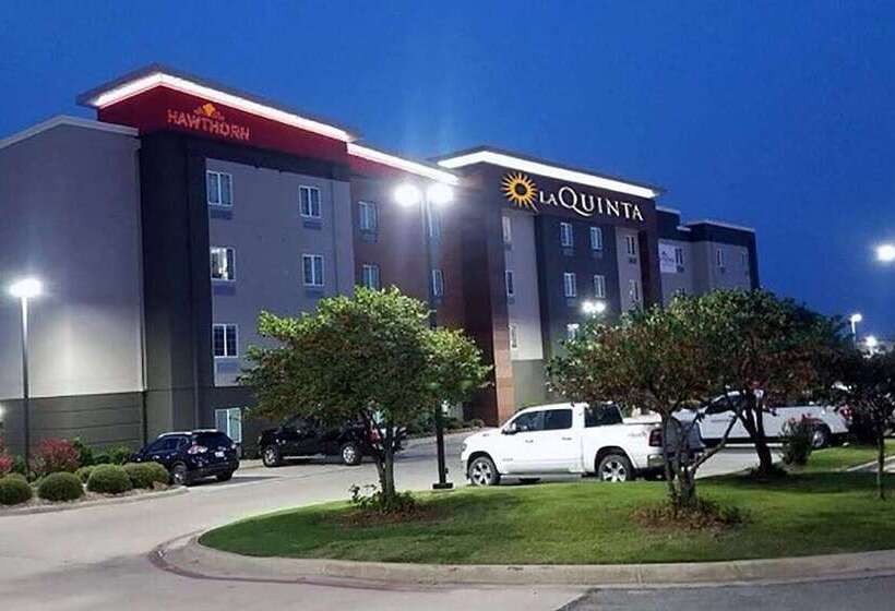 هتل La Quinta Inn & Suites By Wyndham Ardmore