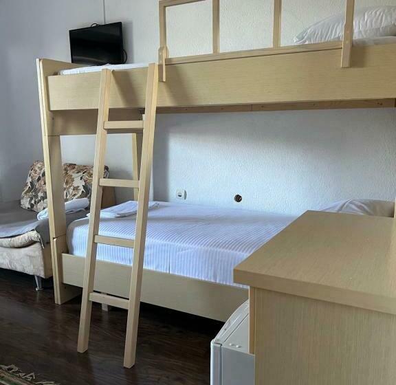 펜션 Artist House