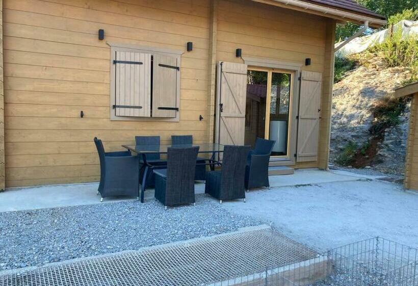 Forest Jura Lodge   Chalet Des Sapins