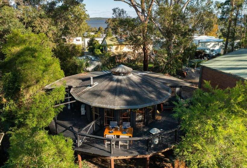 Mermaid S Rest Belle Escapes Jervis Bay