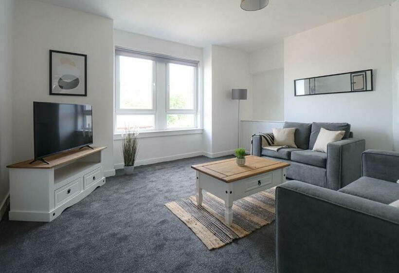 The Cove Apartment