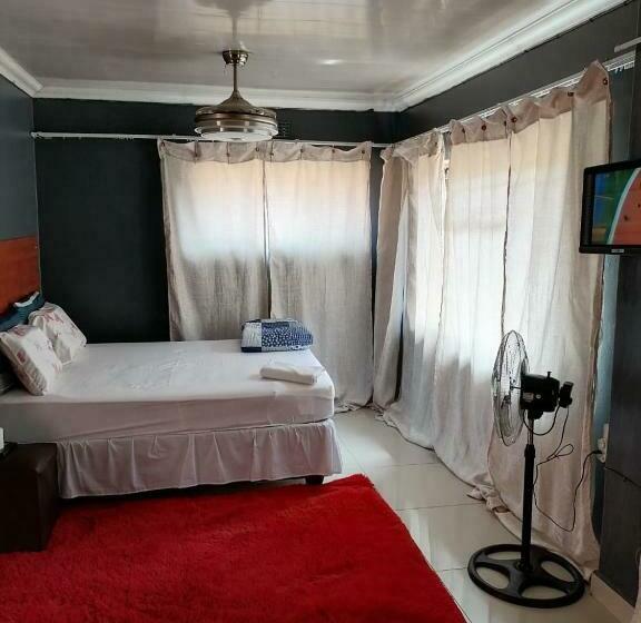 膳宿费 Galaxy Guest House Pretoria