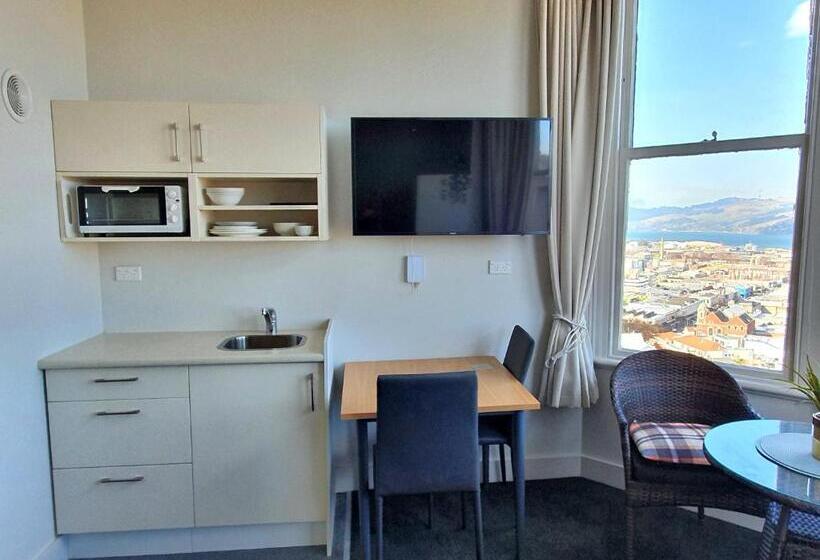 هاستل Work Stay At 123