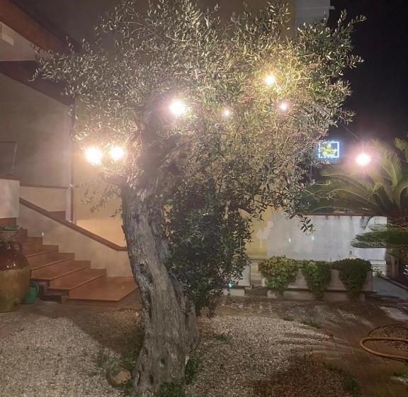 Bed and Breakfast Via Grottella 81   In Locazione Turistica