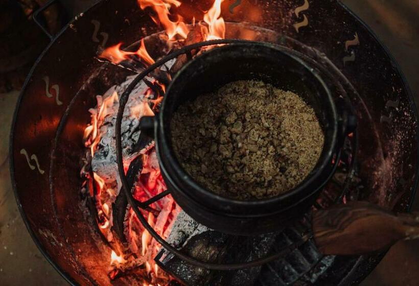 هتل Overo Lodge & Selva