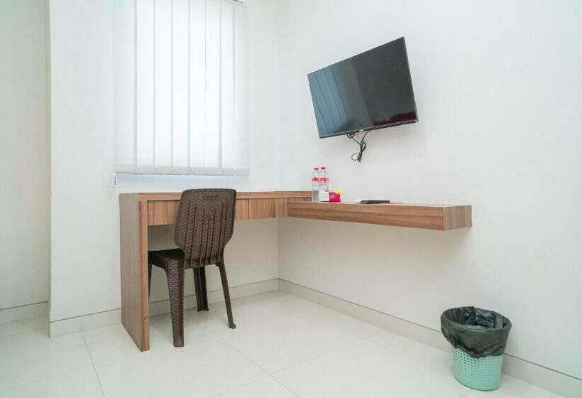 Szálloda Reddoorz Plus @ Jalan Pemuda Timur Bojonegoro