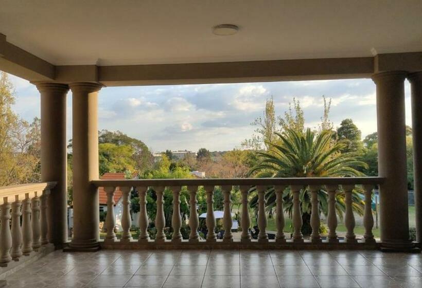 פנסיון Atlantic Pearl Guest House Midrand