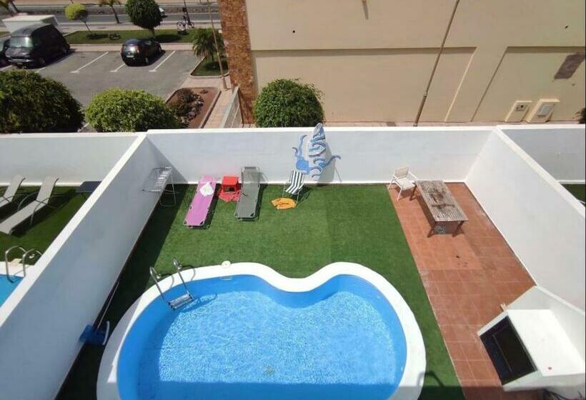 هاستل Long Beach Surf House