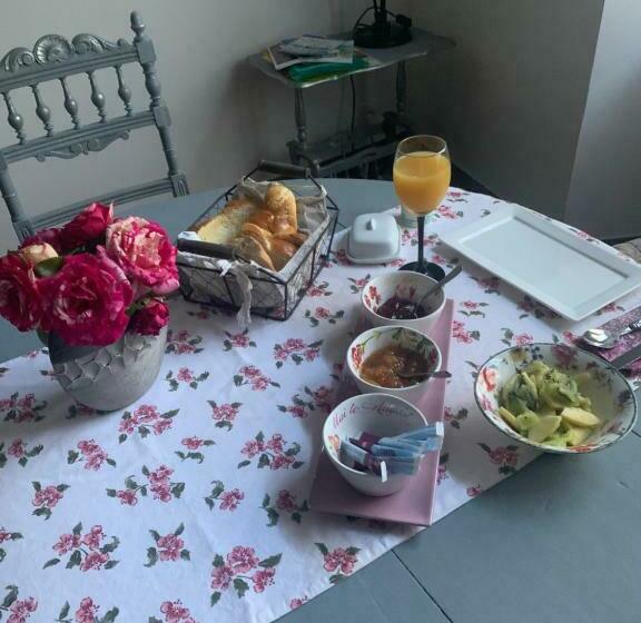 Bed and Breakfast Le Doux Nid La Classique