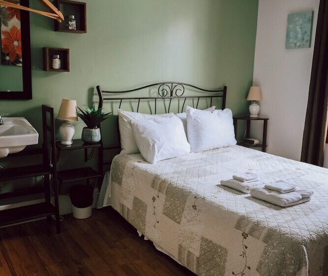 ペンション Auberge L Orpailleur