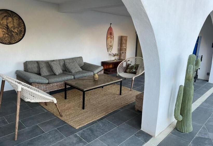 مبيت وإفطار Les Lofts De Bouzigues