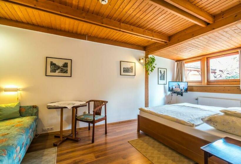 민박 Szent Kristóf Panzió