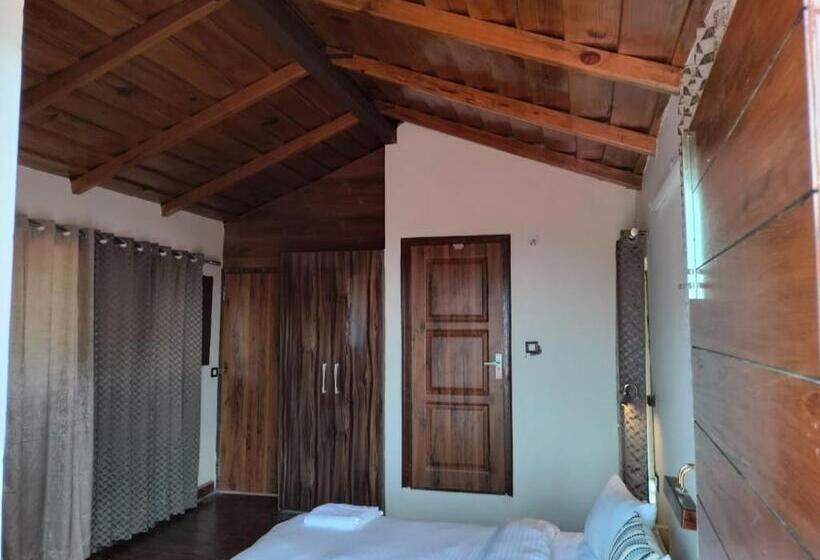 호텔 The Frostwood Resort