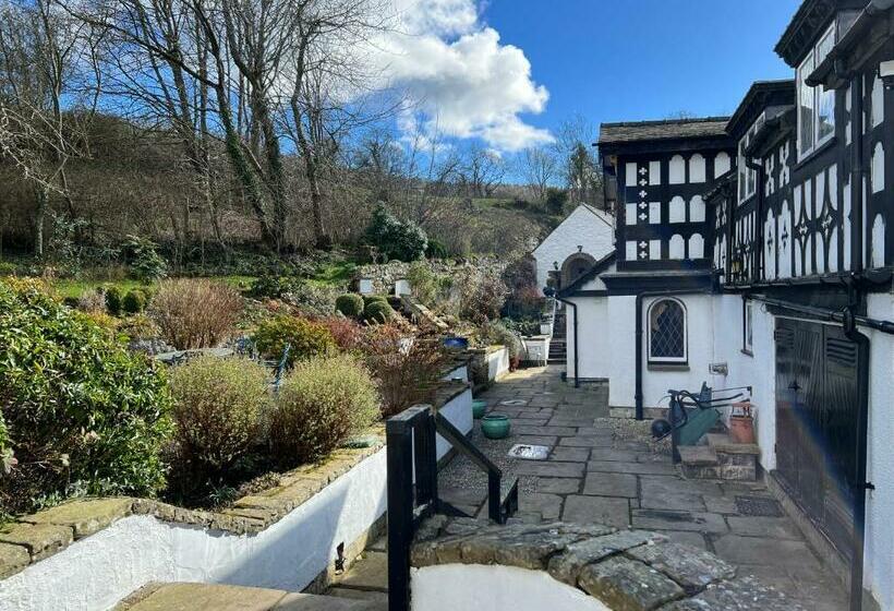 بنسيون Pentre Cerrig Country House