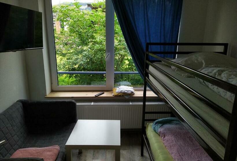 Bed and Breakfast Gästehaus In Der Friedensfabrik