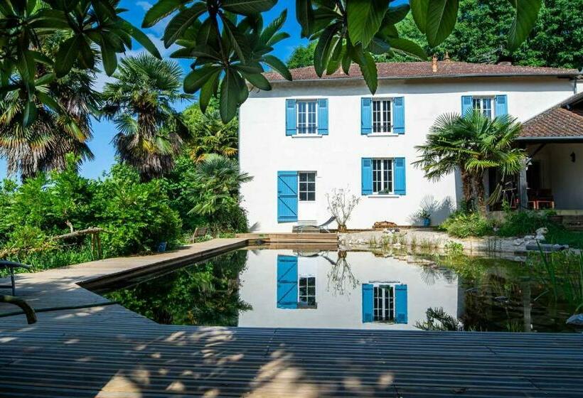 Bed and Breakfast Les Chemins De Berdis