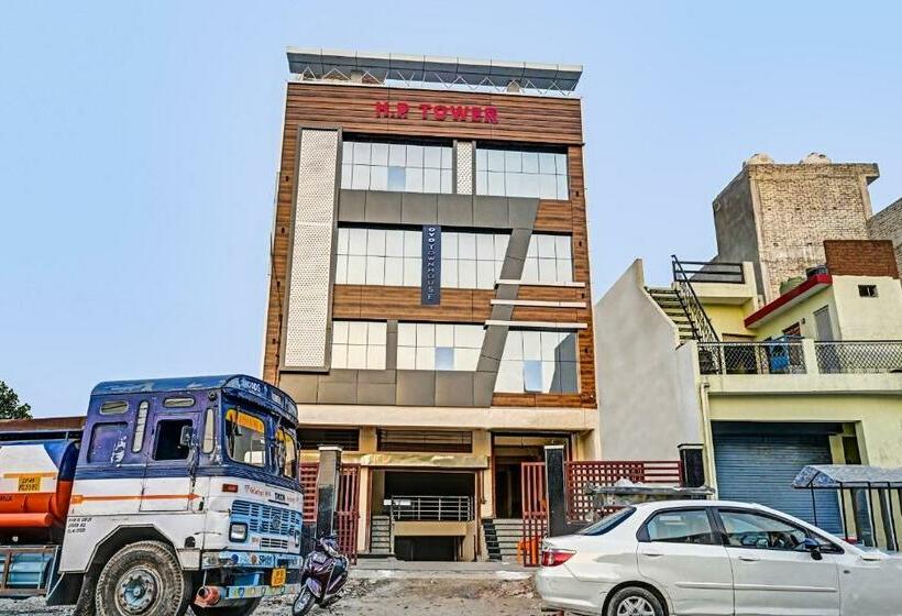 Отель Capital O 89300 Vansh International