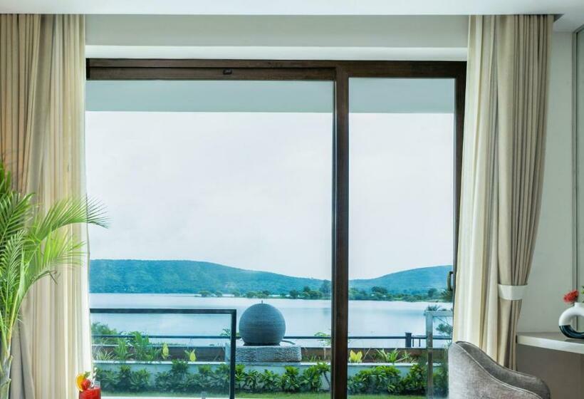 酒店 Zana Lakeview Resort Most Scenic Lakeside Resort