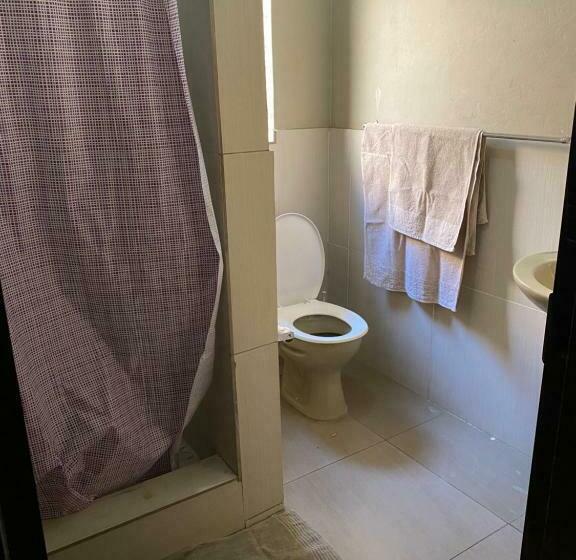 민박 Lux Contractors Accommodation