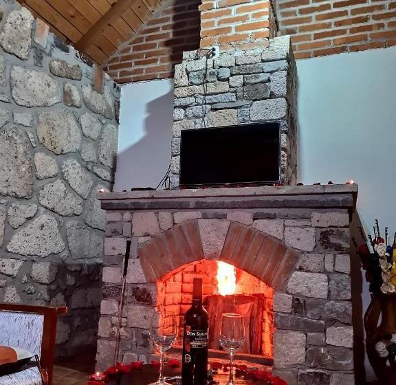 فندق Cabañas Los Cactus