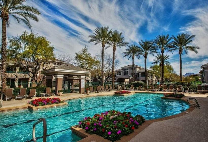 בית מלון כפרי Kierland Greens Retreat