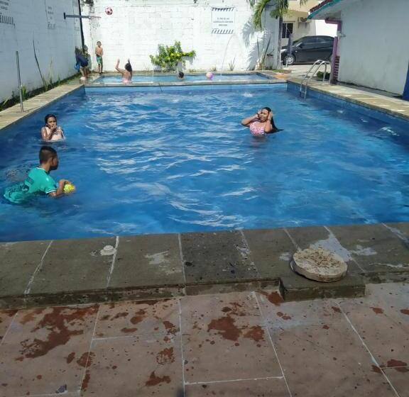 فندق Los Abuelos