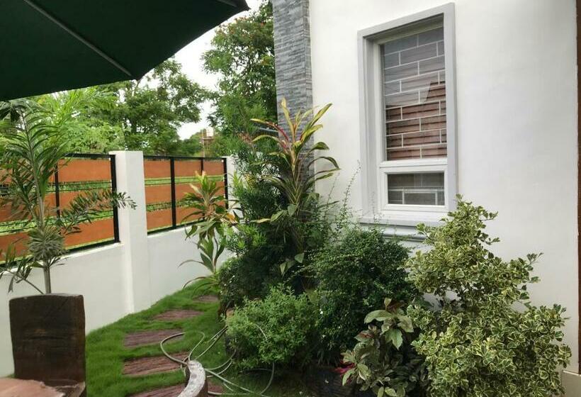 بنسيون Transient Housing 2nd Floor Only