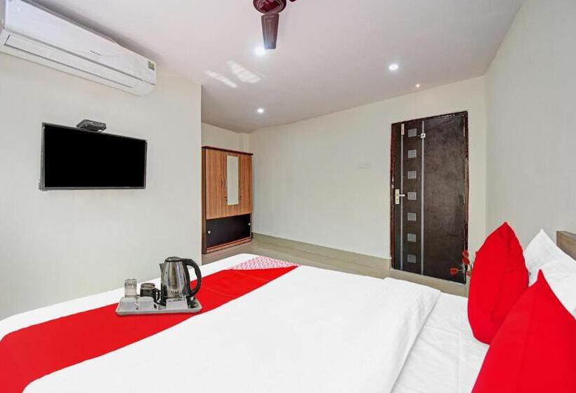 ホテル Goroomgo Vhyom Sky Palace Near Sakherbazar Metro Station Kolkata