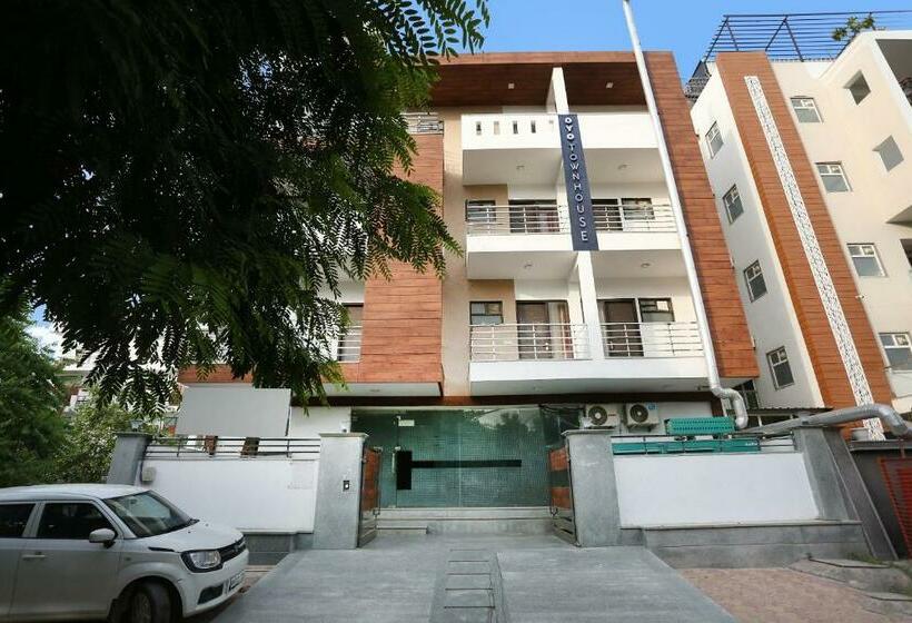 酒店 Townhouse 1110 Akshay
